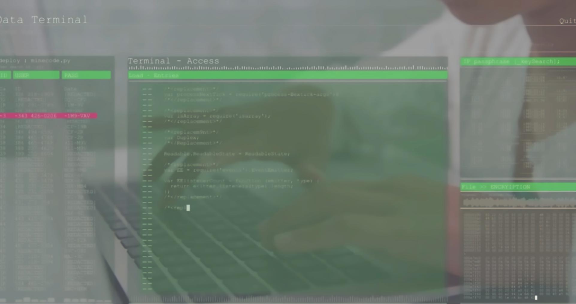 Laboratorio di web design con studenti che utilizzano workstation professionali